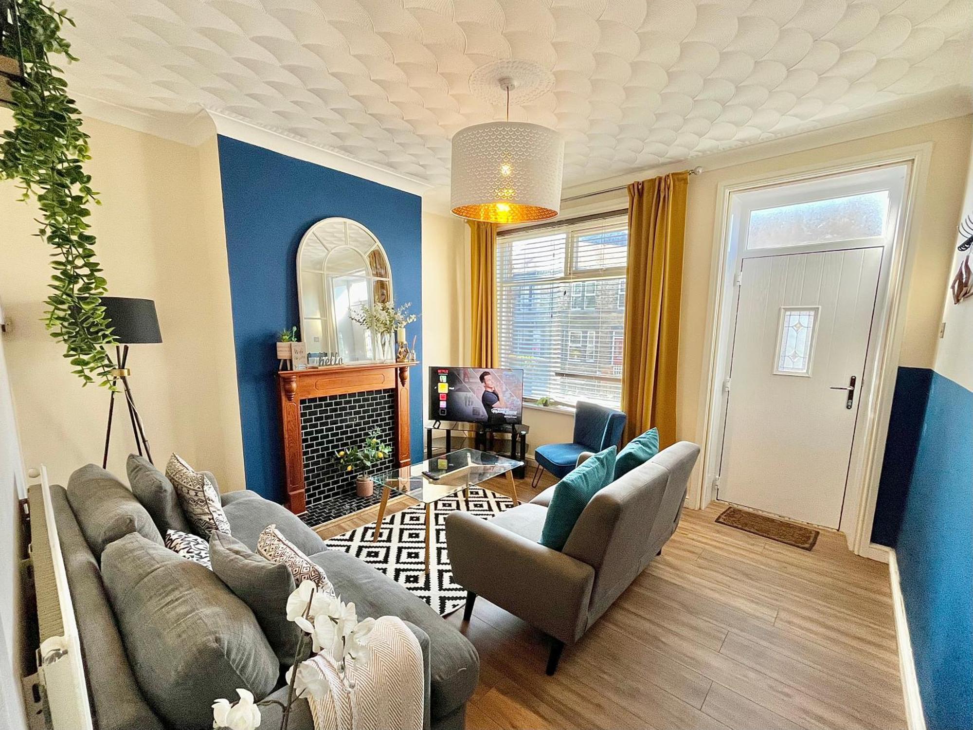 Summer Lane House-3 Bedrooms-Close To M1-Longer Stay-Free Parking バーンズリー エクステリア 写真