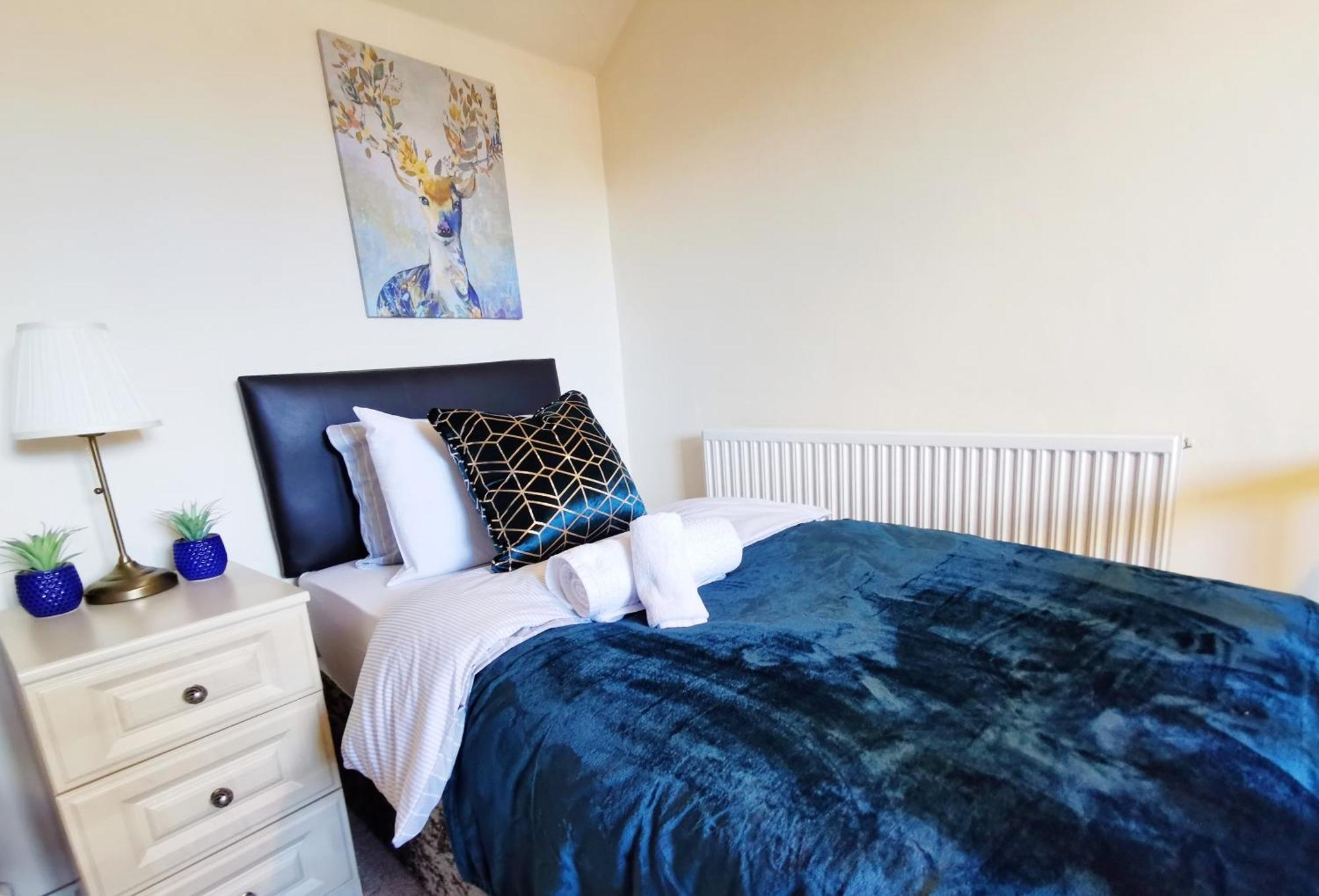 Summer Lane House-3 Bedrooms-Close To M1-Longer Stay-Free Parking バーンズリー エクステリア 写真