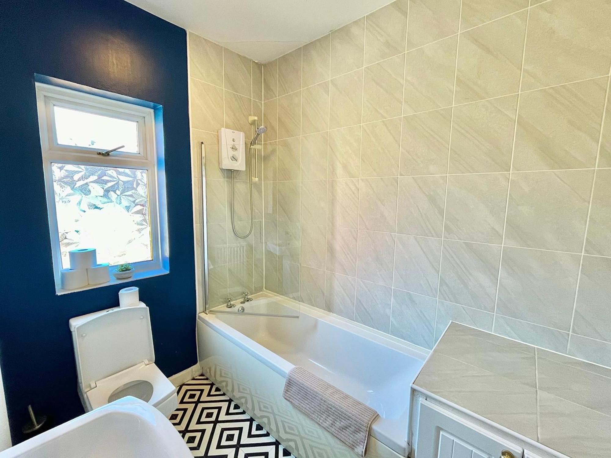 Summer Lane House-3 Bedrooms-Close To M1-Longer Stay-Free Parking バーンズリー エクステリア 写真